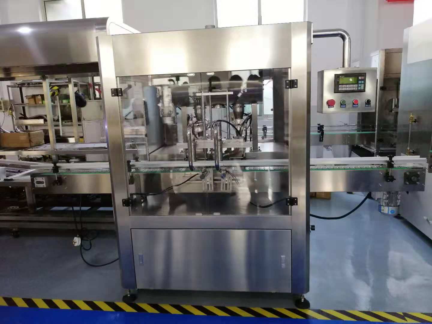 大豆油食用油灌裝機(jī)如何選購(gòu)？東泰教您幾招