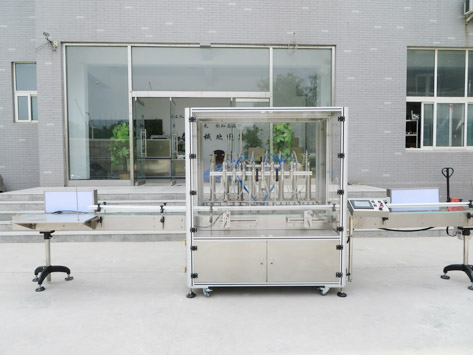 食用油灌裝機(jī)高精度，新科技