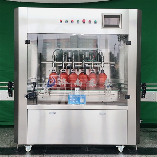 稱重式食用油灌裝機(jī)清潔不知道怎么入手？先看看這個(gè)